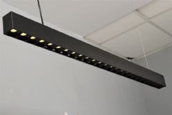 OFFICE גוף תאורה 40W לד לשולחנות עבודה עם עדשות anti-glare למניעת סינוור ועייפות העיניים